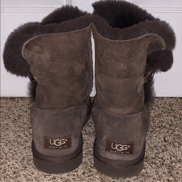 Women’s Brown Ugg Boots - Picture 1 of 3